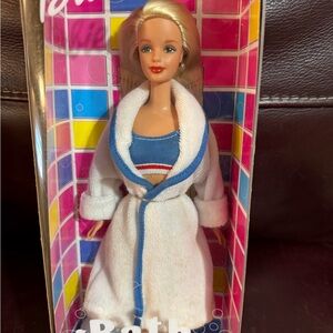 Barbie Bath & Body Set with White and Blue Robe